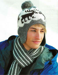 men's hat with reindeer and scarf